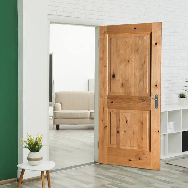 Dvere z tvrdého alebo umelého dreva